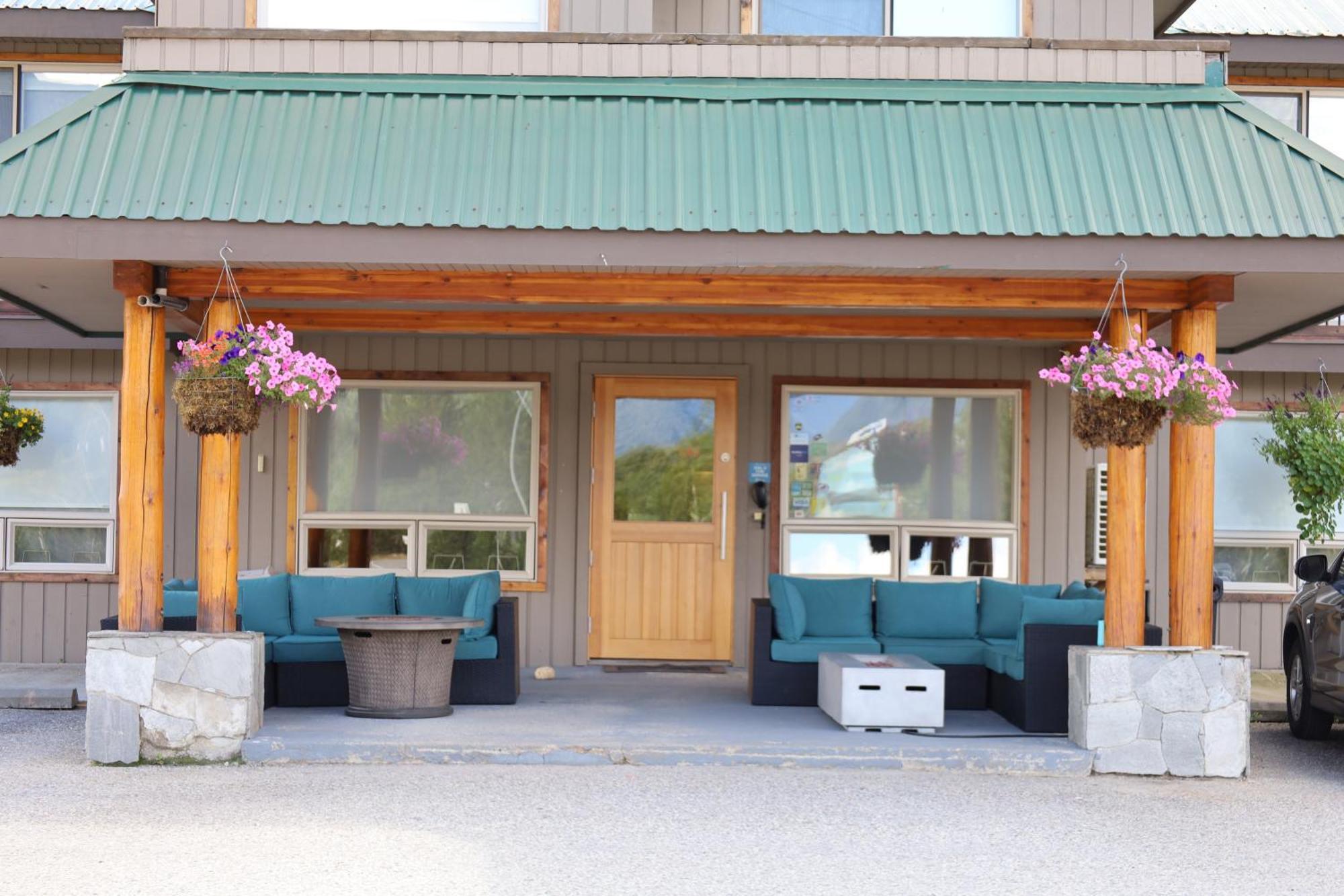 Glacier Mountain Lodge Blue River Bagian luar foto