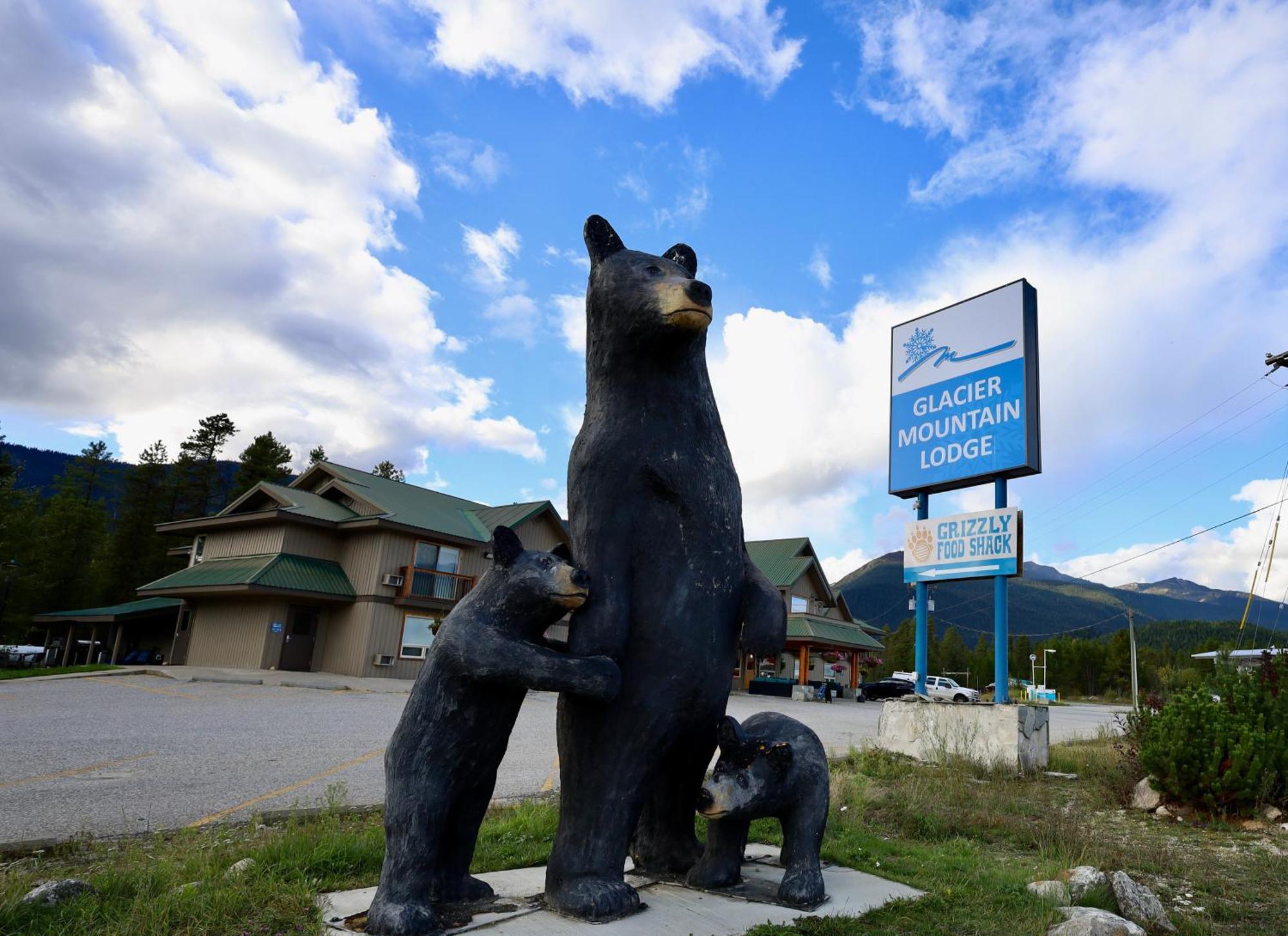 Glacier Mountain Lodge Blue River Bagian luar foto